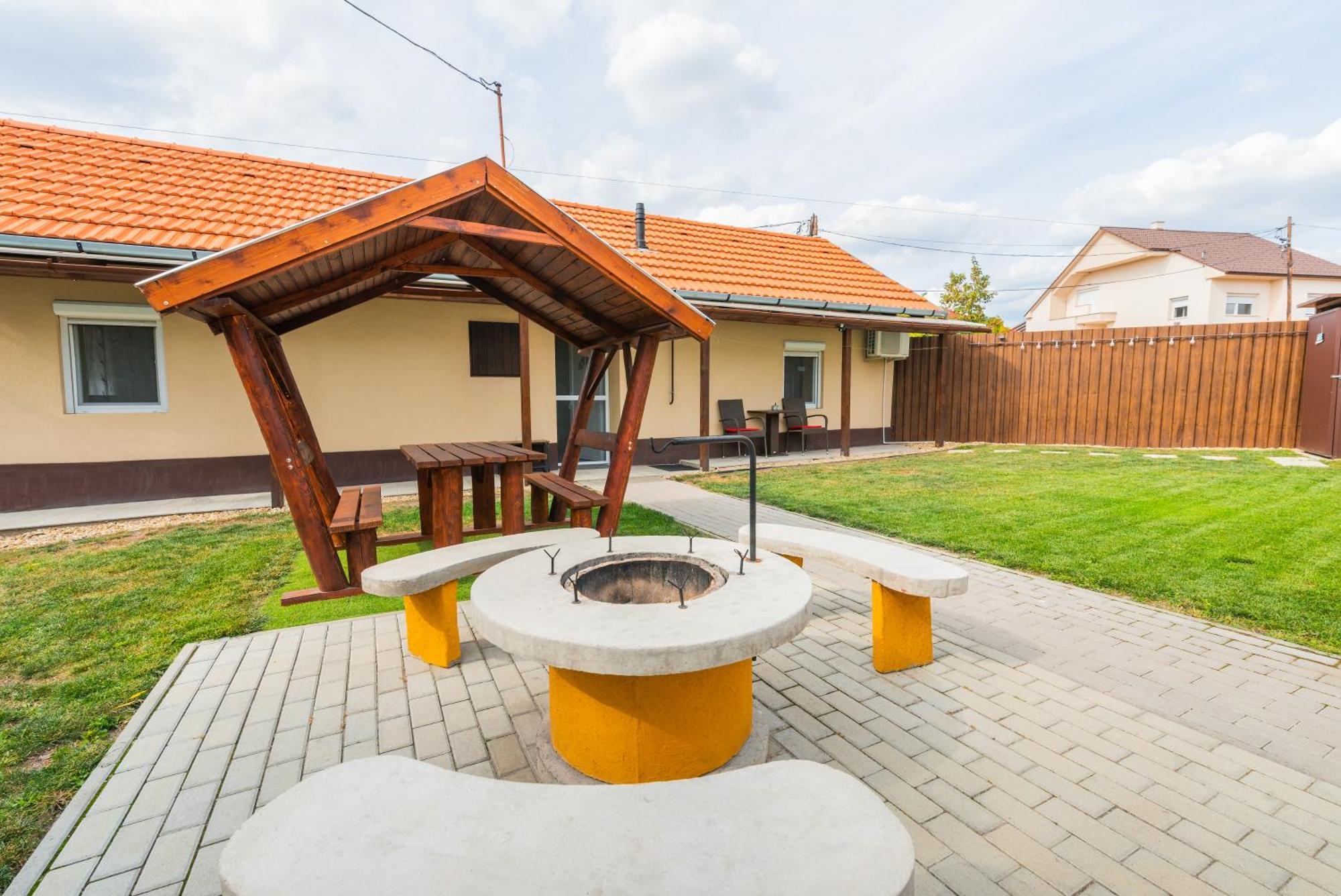 Dio Vendeghaz Villa Mezokovesd Luaran gambar